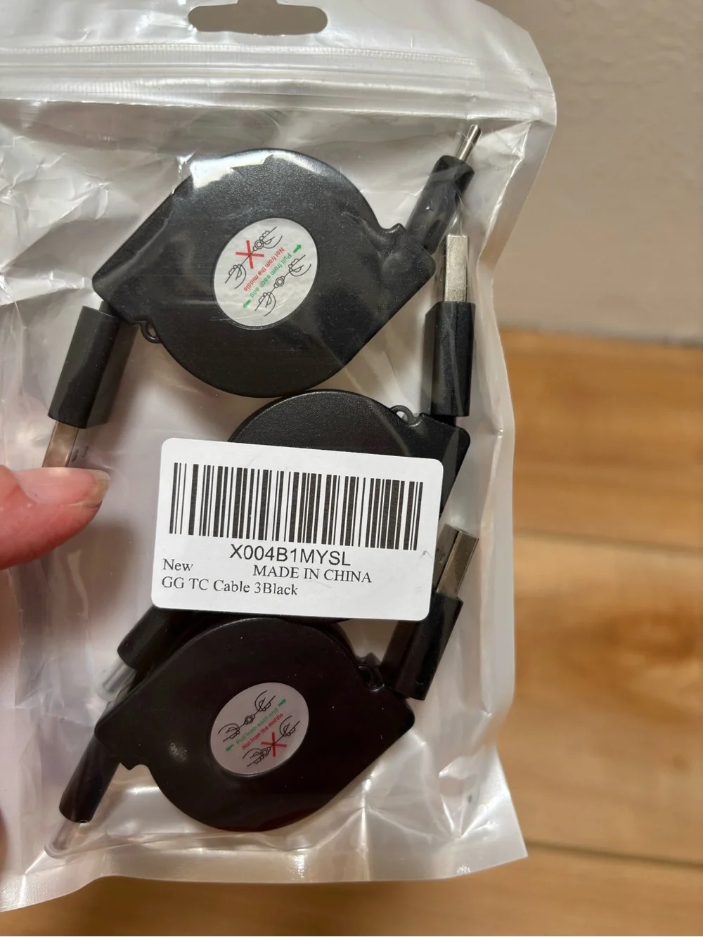 Retractable USB to USB Type C Charging Cable